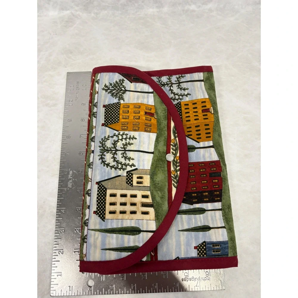 Vintage Handmade Quilted Sewing Organizer Folk Art Village Sheep Rooster Clutch